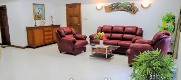 2 bedrooms Condo in Pattaya, Thailand No. 16065 2