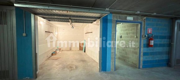 15m² Garage in Milan, Italy No. 240853 10