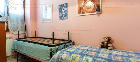Apartamento de 3 habitaciónes en Syracuse, Italy No. 242890 4