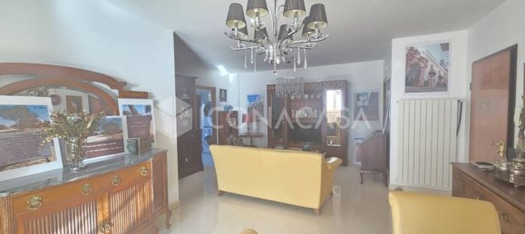 Apartamento de 3 dormitorios en Locorotondo, Italy No. 325457 5
