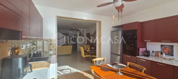 Apartamento de 3 dormitorios en Locorotondo, Italy No. 325457 3