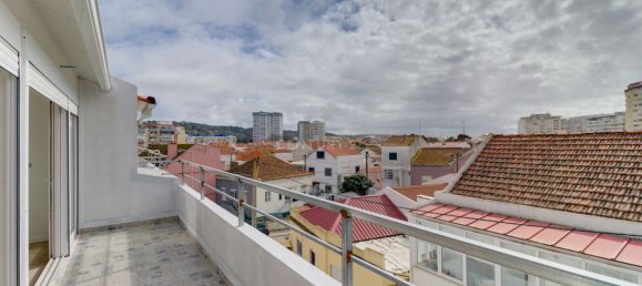 465m² Building in Costa da Caparica, Portugal No. 156802 11