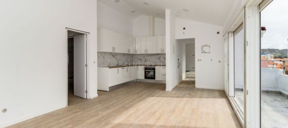 465m² Building in Costa da Caparica, Portugal No. 156802 9