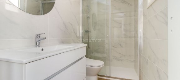 465m² Building in Costa da Caparica, Portugal No. 156802 8