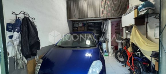 3-salle Appartement à Sant'Anastasia, Italy No. 315862 21