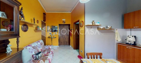 3-salle Appartement à Sant'Anastasia, Italy No. 315862 3