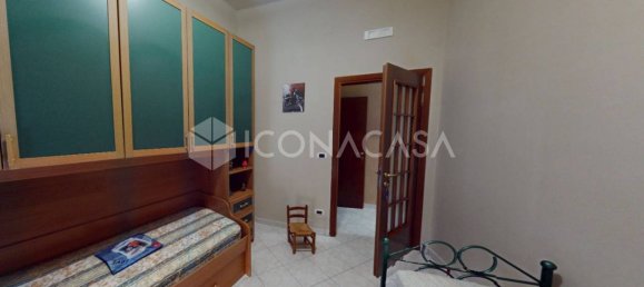 3-salle Appartement à Sant'Anastasia, Italy No. 315862 19