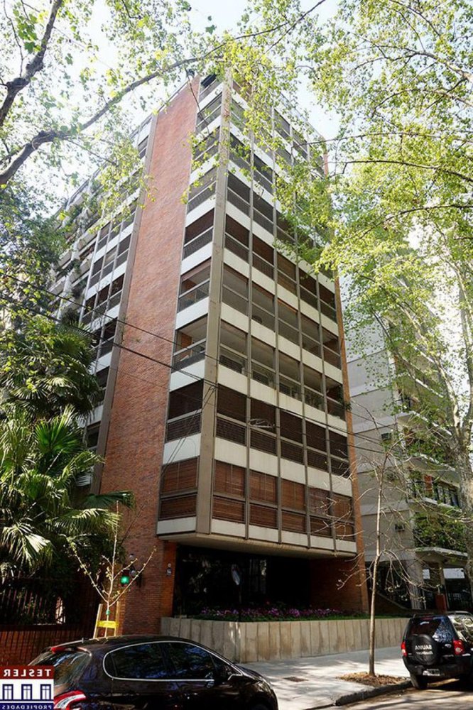 4 bedrooms Apartment in Buenos Aires, Argentina No. 84486