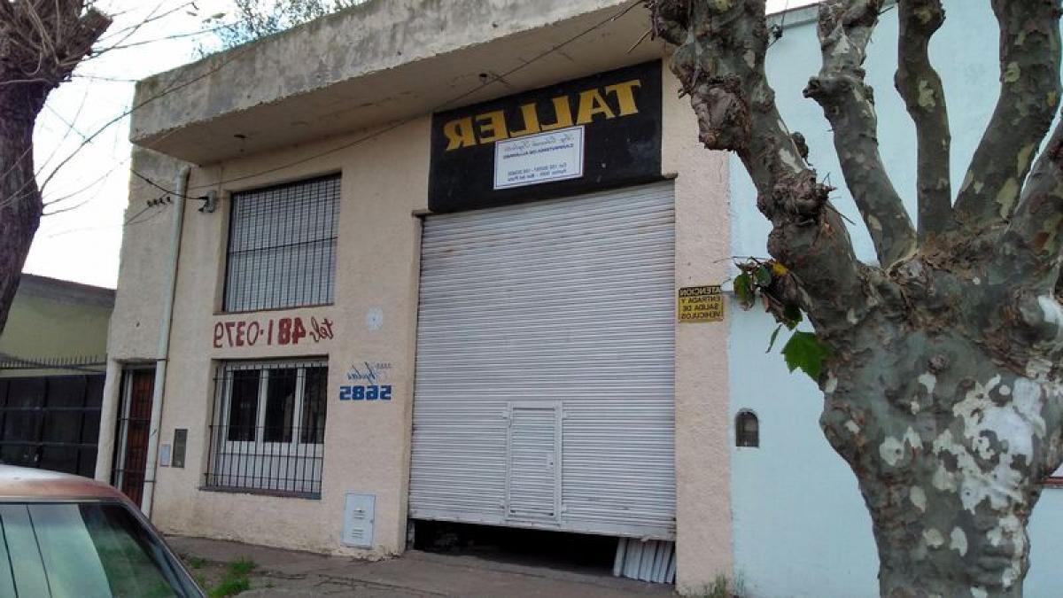 233m² Commercial property in Mar del Plata, Argentina No. 105903