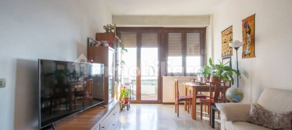 Apartamento de 2 dormitorios en Lainate, Italy No. 303201 9