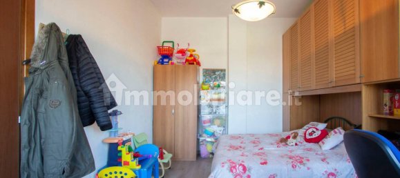 Apartamento de 2 dormitorios en Lainate, Italy No. 303201 27