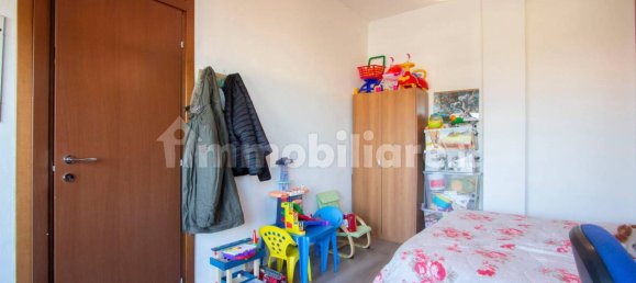 Apartamento de 2 dormitorios en Lainate, Italy No. 303201 28