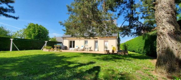 3 bedrooms House in Truyes, France No. 65695 5