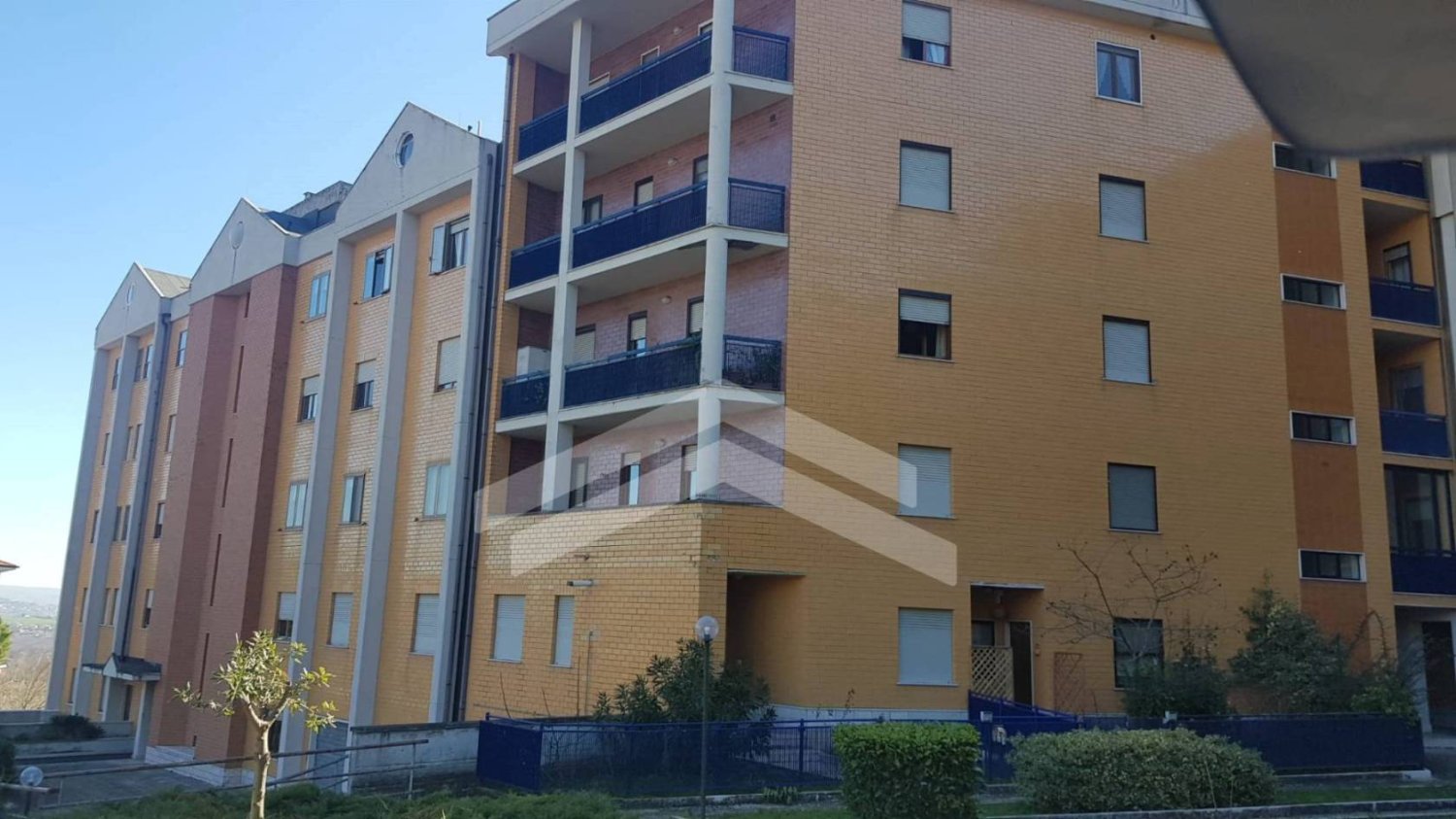 2 bedrooms Apartment in Campobasso, Italy No. 203386