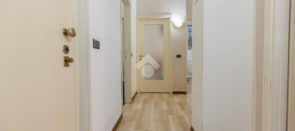 Apartamento de 3 dormitorios en Bergamo, Italy No. 380870 8