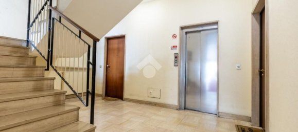 Apartamento de 3 dormitorios en Bergamo, Italy No. 380870 14