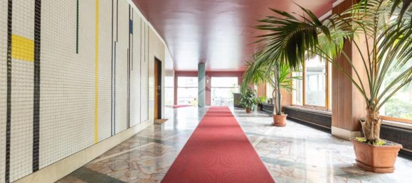 Apartamento de 3 dormitorios en Bergamo, Italy No. 380870 16