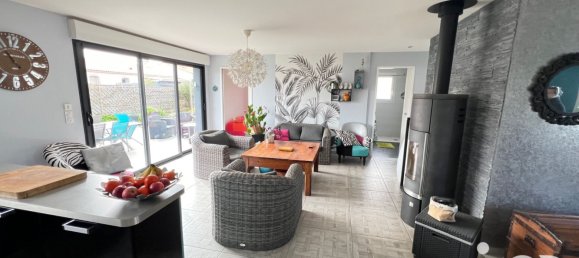 2 bedrooms House in Vendee, France No. 334937 5