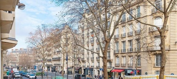 259m² Office in Paris, France No. 162017 10