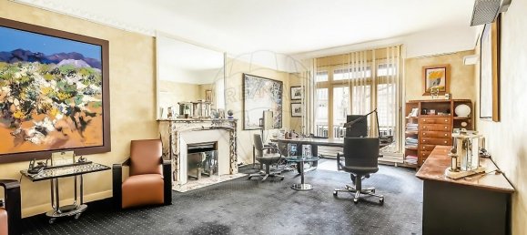 259m² Office in Paris, France No. 162017 12