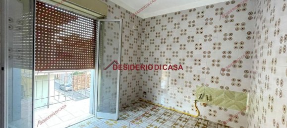 3-salle Appartement à Pollina, Italy No. 142154 7