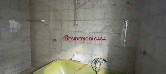 3-salle Appartement à Pollina, Italy No. 142154 20