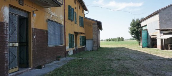 Casa de 6 habitaciónes en Torrile, Italy No. 237689 43