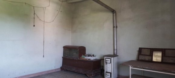 Casa de 6 habitaciónes en Torrile, Italy No. 237689 26