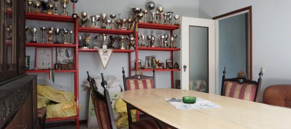 Casa de 6 habitaciónes en Torrile, Italy No. 237689 7