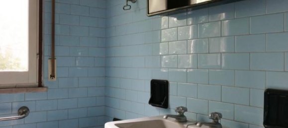 Casa de 6 habitaciónes en Torrile, Italy No. 237689 10