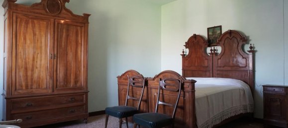 Casa de 6 habitaciónes en Torrile, Italy No. 237689 16