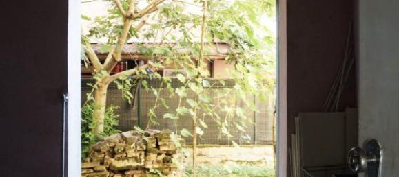 Casa de 6 habitaciónes en Torrile, Italy No. 237689 6