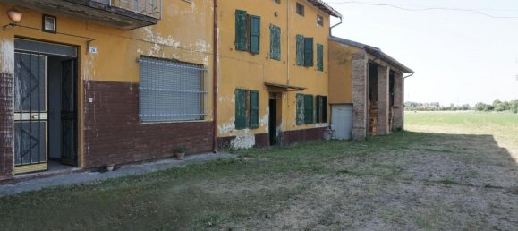 Casa de 6 habitaciónes en Torrile, Italy No. 237689 41