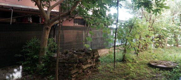 Casa de 6 habitaciónes en Torrile, Italy No. 237689 4