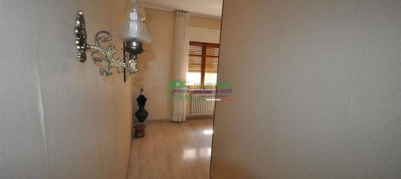 3 bedrooms Apartment in Ragusa, Italy No. 350870 5