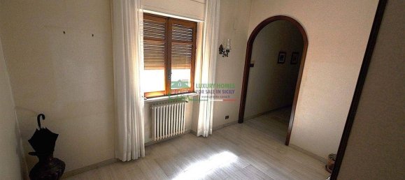 3 bedrooms Apartment in Ragusa, Italy No. 350870 6
