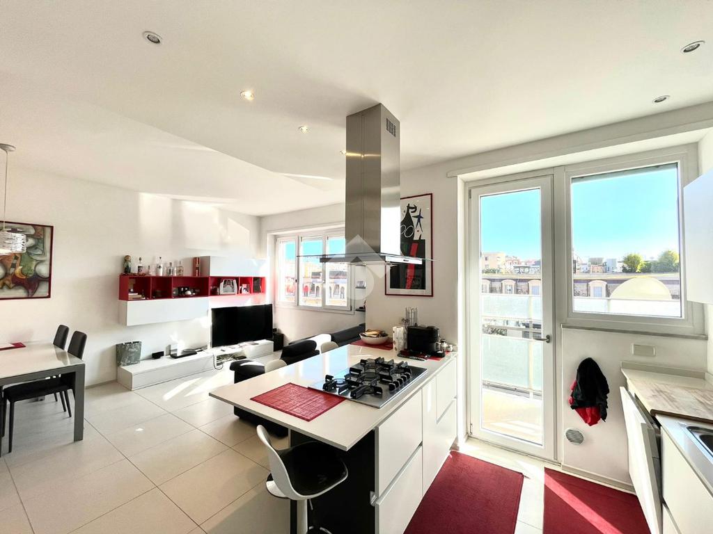 2 bedrooms Apartment in Genoa, Italy No. 353034