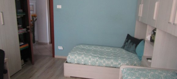 1 bedroom Apartment in Carrara, Italy No. 31101 5