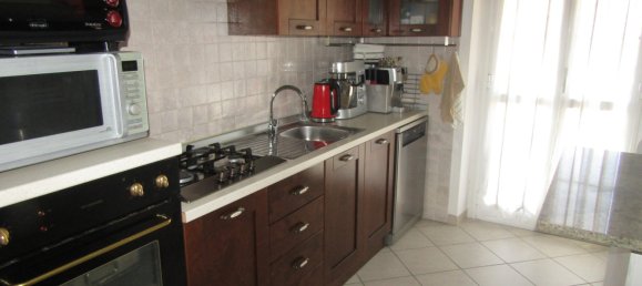 1 bedroom Apartment in Carrara, Italy No. 31101 17