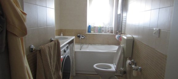 1 bedroom Apartment in Carrara, Italy No. 31101 6