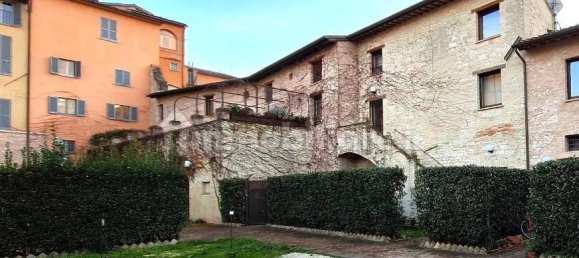 Apartamento T4 em Foligno, Italy N.º 270909 7