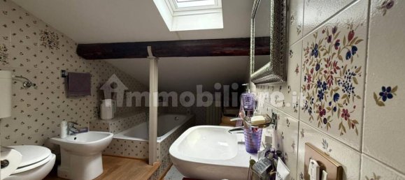 Квартира с 2 спальнями в Марьяно Коменсе, Италия № 308322 35