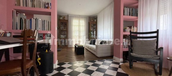 Квартира с 2 спальнями в Марьяно Коменсе, Италия № 308322 21