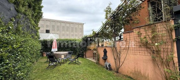 Квартира с 2 спальнями в Марьяно Коменсе, Италия № 308322 9