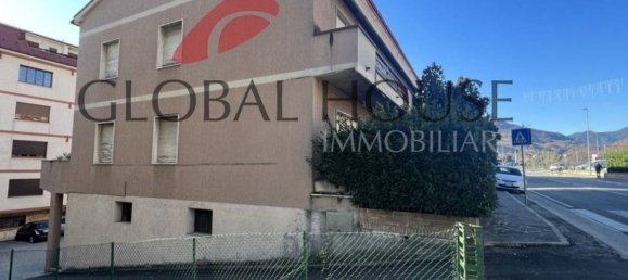 4غرفة فيلا في Montorio al Vomano, Italy رقم 28314 30