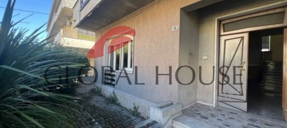 4غرفة فيلا في Montorio al Vomano, Italy رقم 28314 17