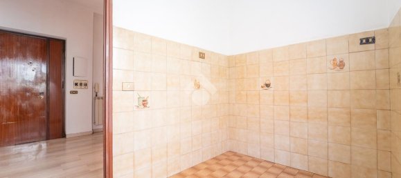 Квартира с 3 комнатами в Рим, Италия № 35970 16