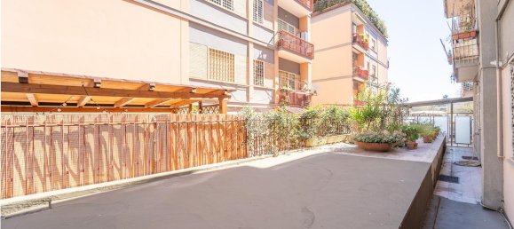 Квартира с 3 комнатами в Рим, Италия № 35970 28