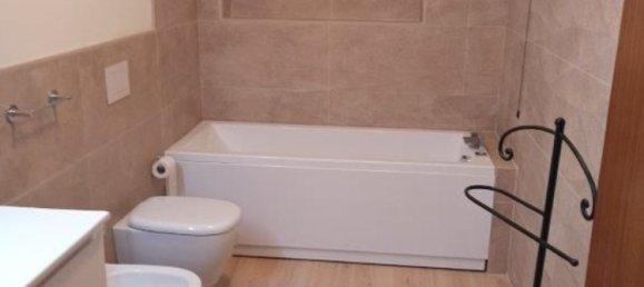 5 rooms Apartment in Massa, Italy No. 89501 13