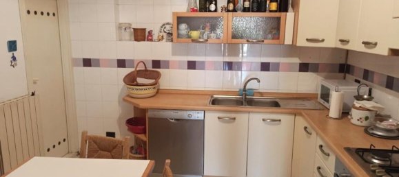 5 rooms Apartment in Massa, Italy No. 89501 6